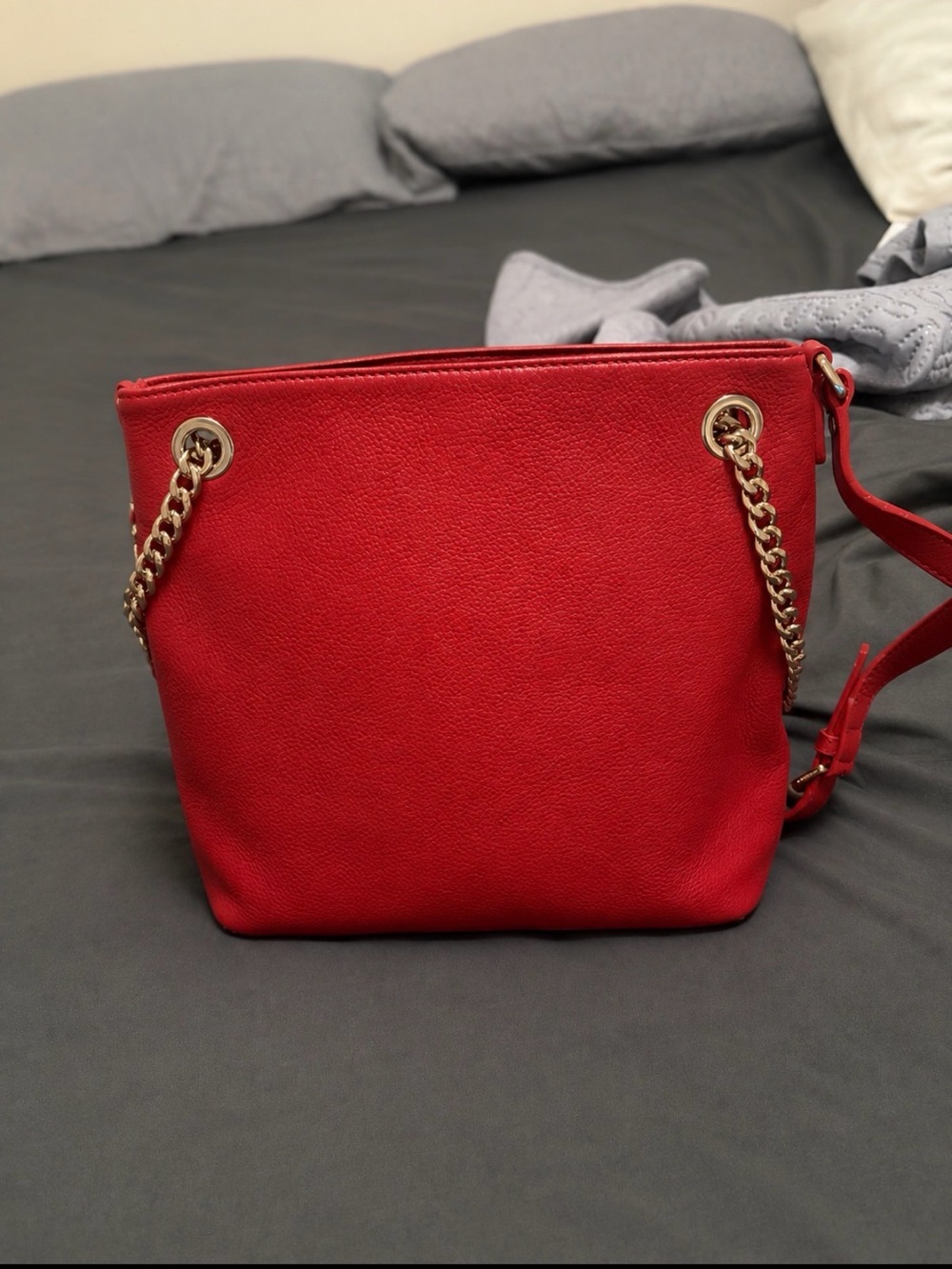 MICHAEL Michael Kors Red Leather Shoulder Bag with Gold Chain